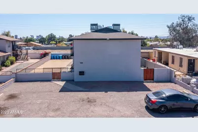 3823 N 23rd Drive, Phoenix, AZ 85015 - Photo 17