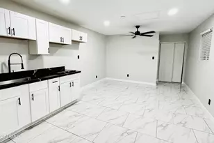 3301 E Palm Ln E, Phoenix, AZ 85008 - Photo 17