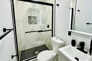 3301 E Palm Ln E, Phoenix, AZ 85008 - Photo 11