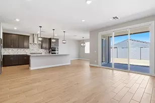 8078 N 185th Dr, Waddell, AZ 85355 - Photo 19
