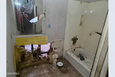 1324 W Pecan Road, Phoenix, AZ 85041 - Photo 9