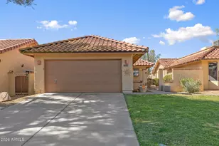 12238 S Shoshoni Dr, Phoenix, AZ 85044 - Photo 1