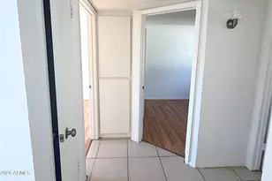 10831 N 18th Ave, Phoenix, AZ 85029 - Photo 7