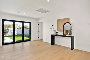 5253 E Waltann Ln, Scottsdale, AZ 85254 - Photo 19