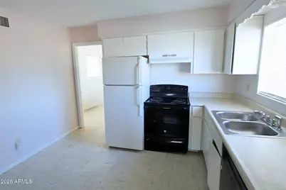 1000 N Pueblo Drive, Casa Grande, AZ 85122 - Photo 5