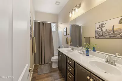 909 W Spur Drive, Phoenix, AZ 85085 - Photo 33