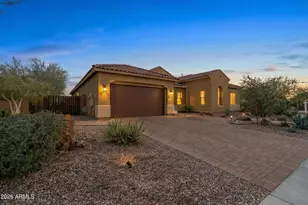 909 W Spur Dr, Phoenix, AZ 85085 - Photo 57