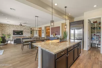 909 W Spur Drive, Phoenix, AZ 85085 - Photo 19