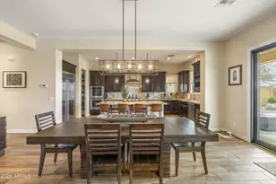 909 W Spur Dr, Phoenix, AZ 85085 - Photo 15