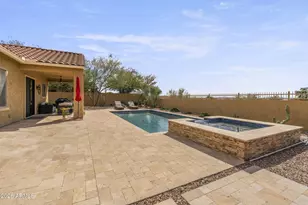 909 W Spur Dr, Phoenix, AZ 85085 - Photo 41