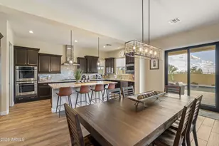 909 W Spur Dr, Phoenix, AZ 85085 - Photo 15