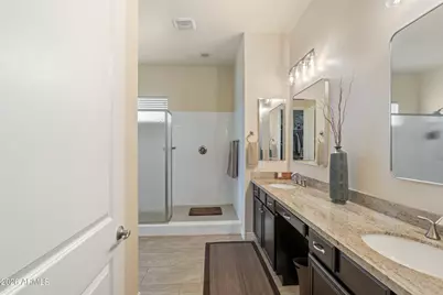 909 W Spur Drive, Phoenix, AZ 85085 - Photo 25