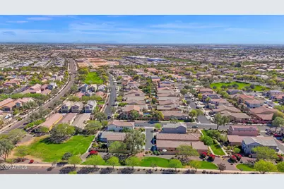 14878 W Pershing Street, Surprise, AZ 85379 - Photo 17
