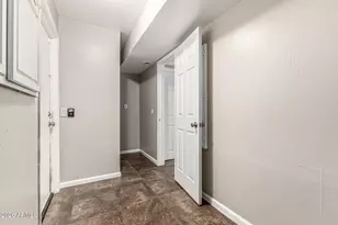 3348 E Glenhaven Dr, Phoenix, AZ 85048 - Photo 23