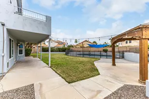 3348 E Glenhaven Dr, Phoenix, AZ 85048 - Photo 5