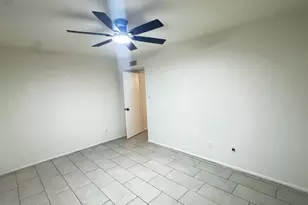 4816 S Taylor Dr, Tempe, AZ 85282 - Photo 13