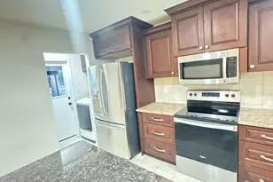 4816 S Taylor Dr, Tempe, AZ 85282 - Photo 5