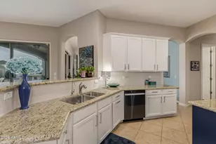 18375 W Summer Haven Dr, Goodyear, AZ 85338 - Photo 17