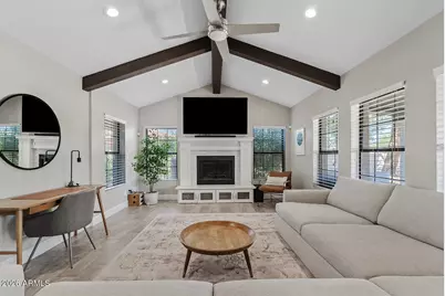 8361 E San Rafael Drive, Scottsdale, AZ 85258 - Photo 9