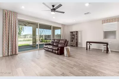 658 E Rojo Way, Gilbert, AZ 85297 - Photo 3