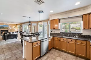 6416 W Range Mule Dr, Phoenix, AZ 85083 - Photo 11