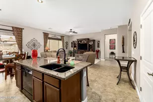 18223 W Paradise Ln, Surprise, AZ 85388 - Photo 11