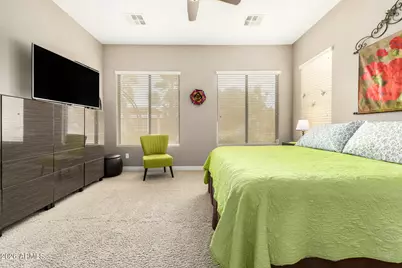 18223 W Paradise Lane, Surprise, AZ 85388 - Photo 15