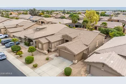 18223 W Paradise Lane, Surprise, AZ 85388 - Photo 39