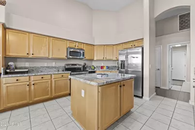 13360 W Cypress Street N, Goodyear, AZ 85395 - Photo 9