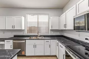 1364 E Whitten Pl, Chandler, AZ 85225 - Photo 7