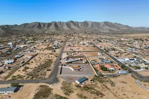 10618 W Prairie Ln, Casa Grande, AZ 85193 - Photo 7