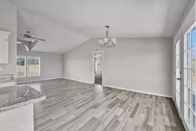 10618 W Prairie Lane, Casa Grande, AZ 85193 - Photo 15