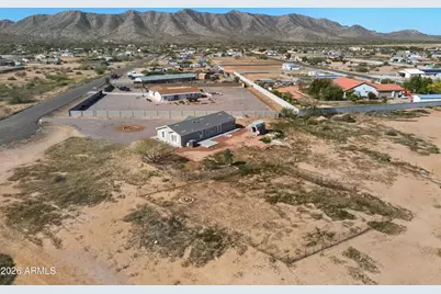 10618 W Prairie Lane, Casa Grande, AZ 85193 - Photo 5