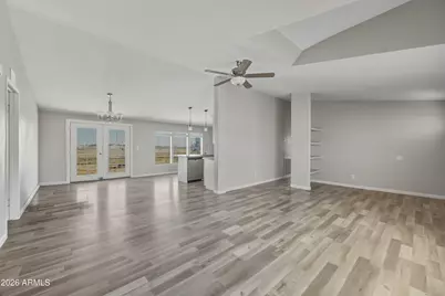 10618 W Prairie Lane, Casa Grande, AZ 85193 - Photo 13