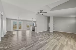 10618 W Prairie Ln, Casa Grande, AZ 85193 - Photo 13