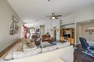 6409 S 22nd Ave, Phoenix, AZ 85041 - Photo 9