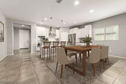 17425 W Oberlin Way, Surprise, AZ 85387 - Photo 5