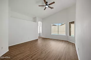 1040 E Amberwood Dr, Phoenix, AZ 85048 - Photo 19