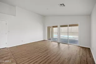 1040 E Amberwood Dr, Phoenix, AZ 85048 - Photo 15