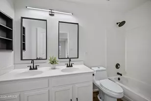 1040 E Amberwood Dr, Phoenix, AZ 85048 - Photo 29