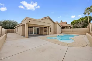 1040 E Amberwood Dr, Phoenix, AZ 85048 - Photo 39
