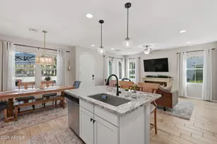 2477 W Market Pl, Chandler, AZ 85248 - Photo 17