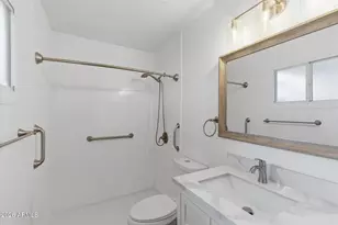 5402 W Country Gables Dr, Glendale, AZ 85306 - Photo 17