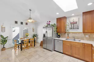 1885 E Kirkland Ln, Tempe, AZ 85281 - Photo 5