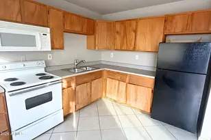 1702 W Shangri La Rd, Phoenix, AZ 85029 - Photo 1