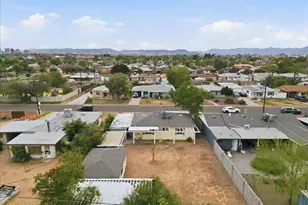 2134 W Mitchell Dr, Phoenix, AZ 85015 - Photo 35