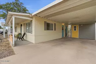 2134 W Mitchell Dr, Phoenix, AZ 85015 - Photo 3