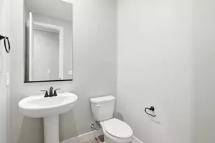 8074 N 185th Dr, Waddell, AZ 85355 - Photo 13