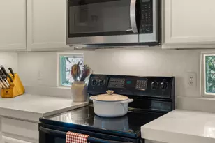 7936 E Wilshire Dr, Scottsdale, AZ 85257 - Photo 7