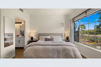 7936 E Wilshire Drive #203, Scottsdale, AZ 85257 - Photo 11